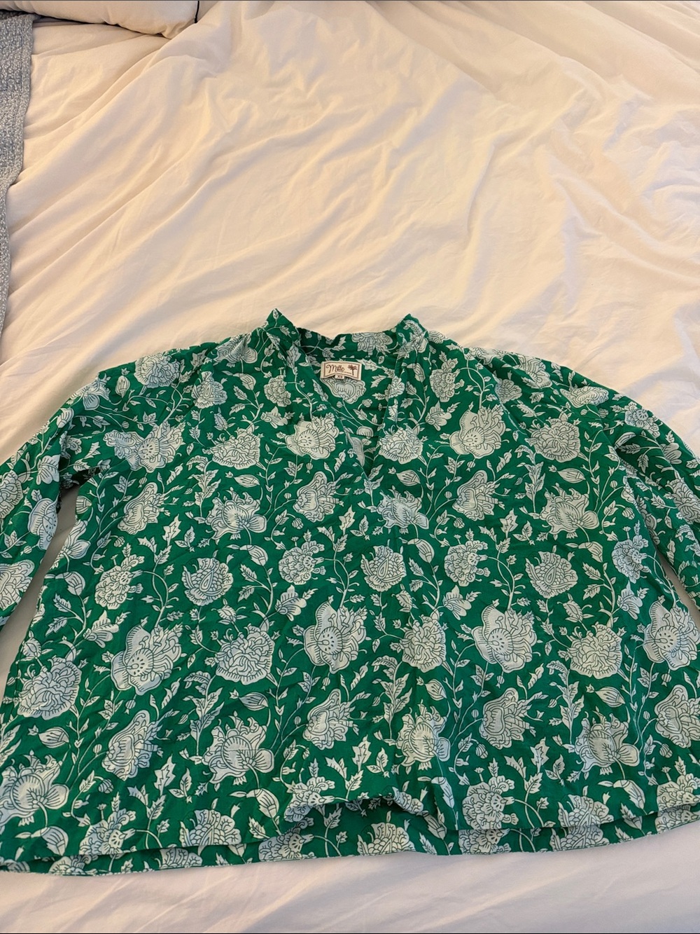Mille, size S, Green Floral Button-Up Blouse